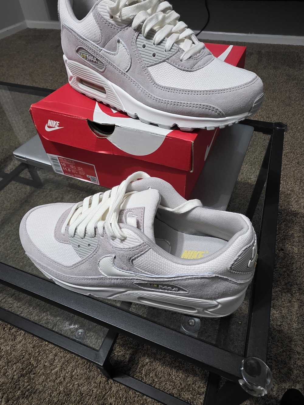 Nike Air Max 90 Sneakers - White & Light Gray